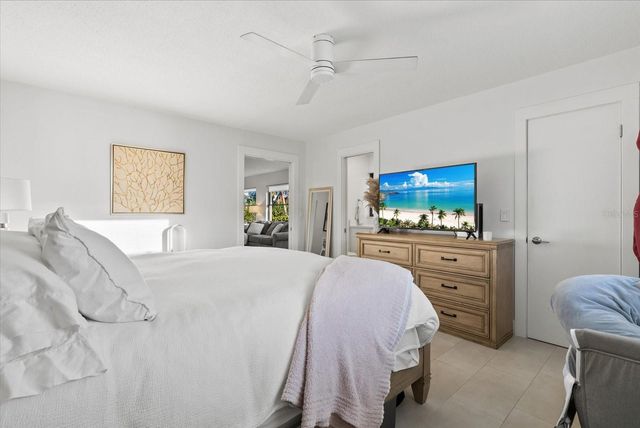 6835 ROXBURY DRIVE, Sarasota, FL 34231