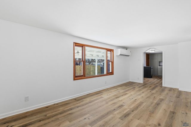 1119 FARLOW AVE, Rapid City, SD 57701