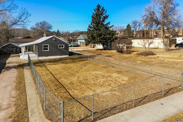 1119 FARLOW AVE, Rapid City, SD 57701