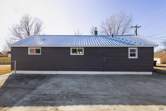 1119 FARLOW AVE, Rapid City, SD 57701