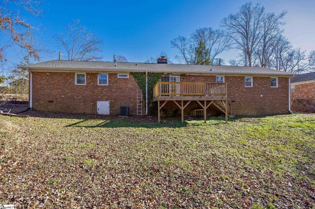 208 Bridgewood Avenue, Taylors, SC 29687