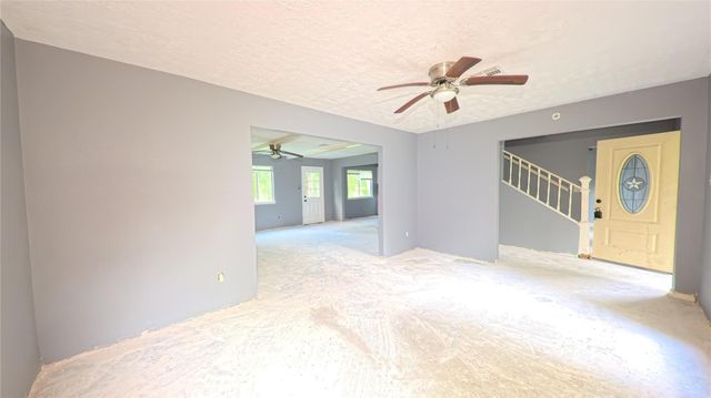 2652 S Woodloch Street, Woodloch, TX 77385