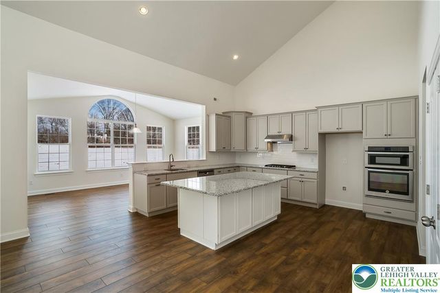 5137 Schantz Road THE HARRISON, Upper Macungie Twp, PA 18104