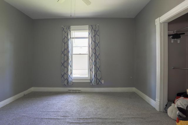 1421 S 8TH Street, Council Bluffs, IA 51501