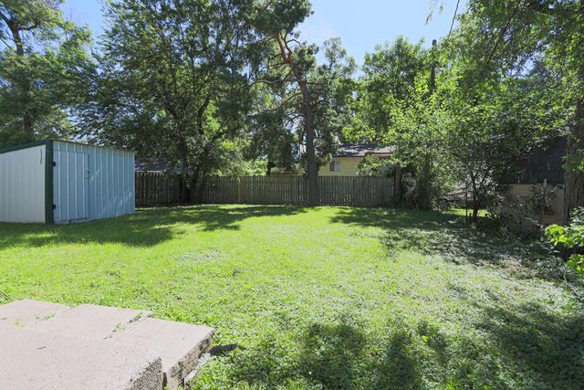 1421 S 8TH Street, Council Bluffs, IA 51501