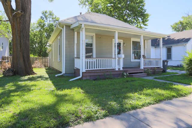 1421 S 8TH Street, Council Bluffs, IA 51501