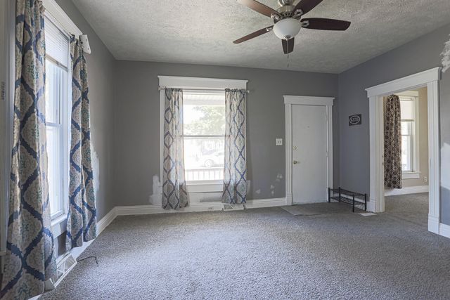 1421 S 8TH Street, Council Bluffs, IA 51501