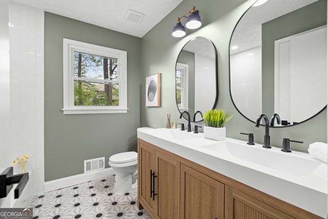 1597 Sprayberry Drive, Marietta, GA 30066