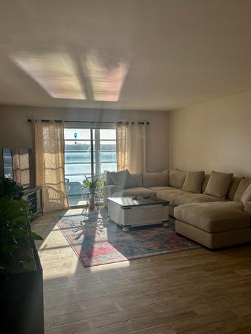 1501 SW 134th Way 304d, Pembroke Pines, FL 33027