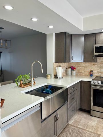 1501 SW 134th Way 304d, Pembroke Pines, FL 33027