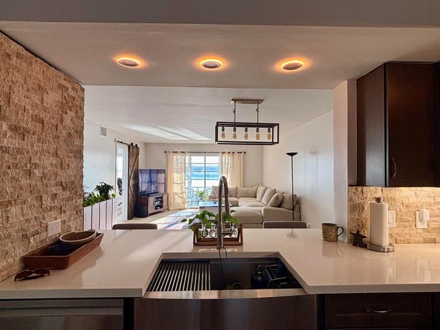 1501 SW 134th Way 304d, Pembroke Pines, FL 33027