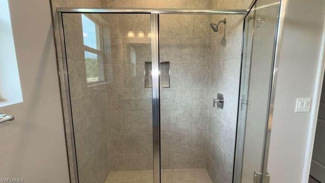 460 Westchester DR, Lehigh Acres, FL 33972