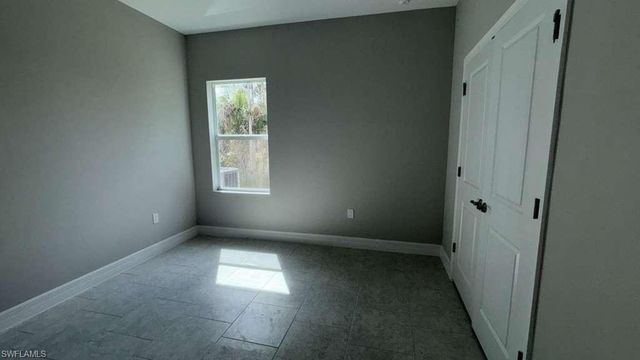 460 Westchester DR, Lehigh Acres, FL 33972