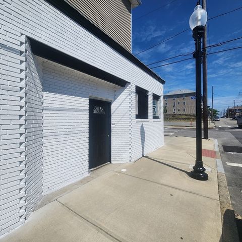 233 East Main, Fall River, MA 02724