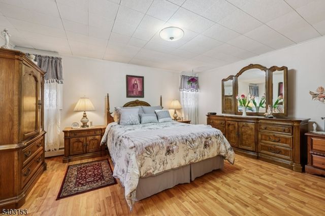 18 Patterson St, Harrison Town, NJ 07029