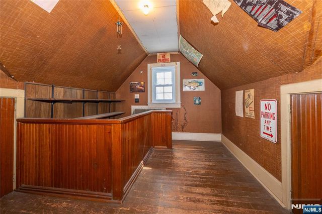 27 Glen Road, West Orange, NJ 07052