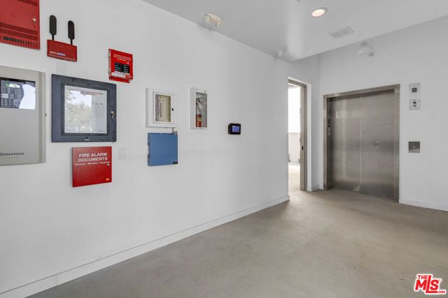 1825 N New Hampshire Avenue 204, Los Angeles, CA 90027