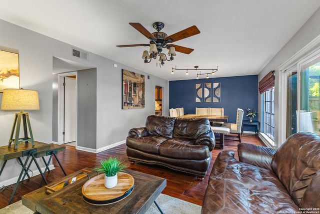 1045 Shook Ave Apt 106, San Antonio, TX 78212