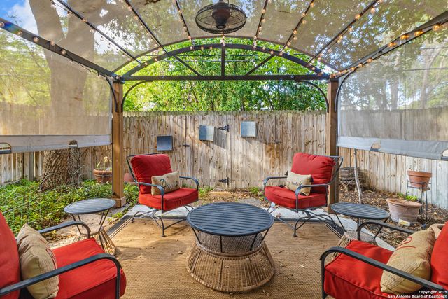 1045 Shook Ave Apt 106, San Antonio, TX 78212