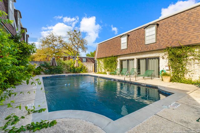 1045 Shook Ave Apt 106, San Antonio, TX 78212