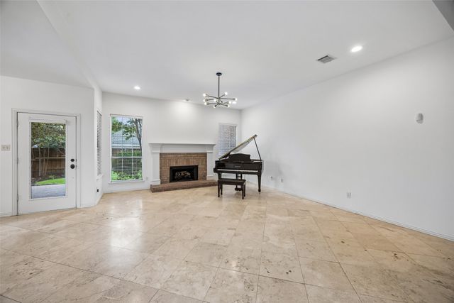 2701 Oates Drive, Plano, TX 75093