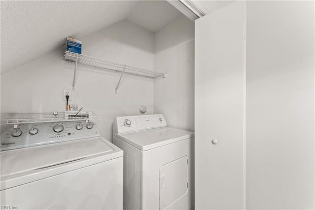 332 Town Pointe WAY, Newport News, VA 23601
