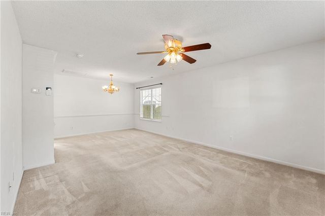 332 Town Pointe WAY, Newport News, VA 23601