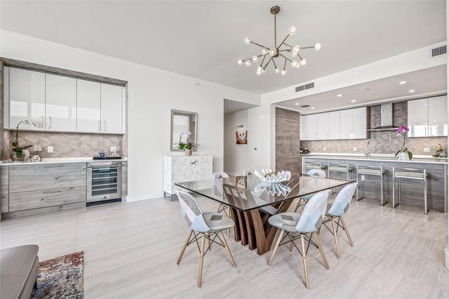301 1ST STREET S 803, St Petersburg, FL 33701
