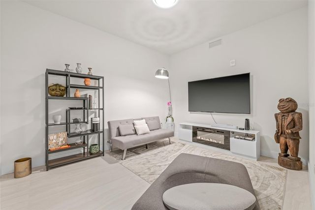 301 1ST STREET S 803, St Petersburg, FL 33701