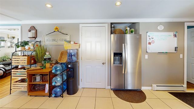 11 Blackbird Road, South Kingstown, RI 02892