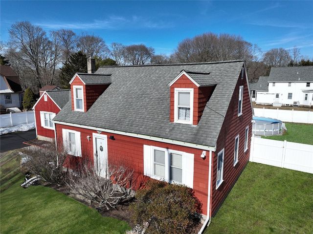 11 Blackbird Road, South Kingstown, RI 02892