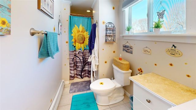 11 Blackbird Road, South Kingstown, RI 02892