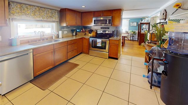 11 Blackbird Road, South Kingstown, RI 02892