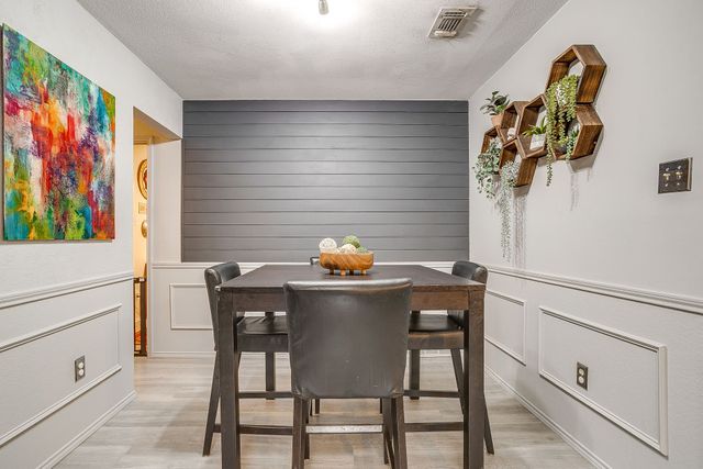 5017 Santa Fe Court, Arlington, TX 76017