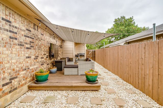 5017 Santa Fe Court, Arlington, TX 76017
