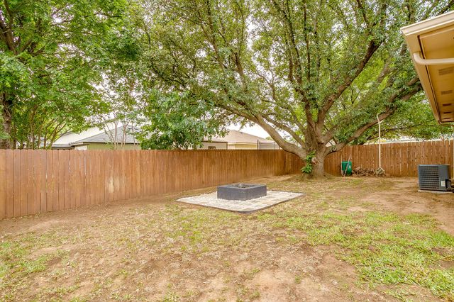 5017 Santa Fe Court, Arlington, TX 76017