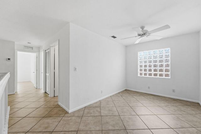 1275 Rosegate Boulevard, Riviera Beach, FL 33404