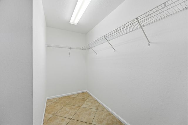 1275 Rosegate Boulevard, Riviera Beach, FL 33404