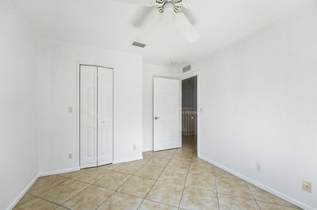 1275 Rosegate Boulevard, Riviera Beach, FL 33404