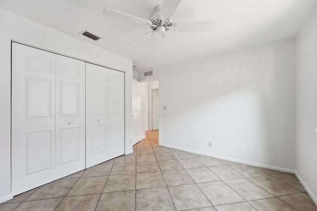 1275 Rosegate Boulevard, Riviera Beach, FL 33404