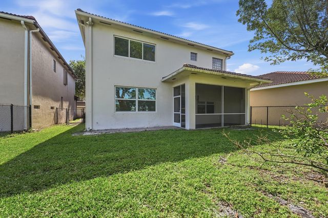 1275 Rosegate Boulevard, Riviera Beach, FL 33404