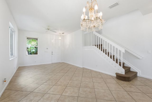 1275 Rosegate Boulevard, Riviera Beach, FL 33404