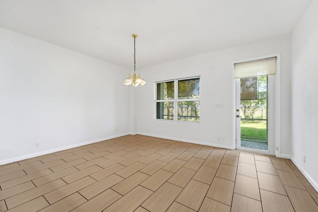 1275 Rosegate Boulevard, Riviera Beach, FL 33404