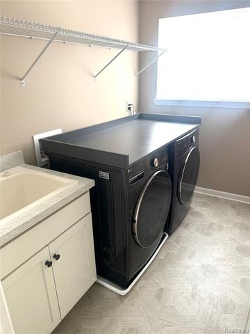 6493 Hawthorne Avenue, Ypsilanti, MI 48197