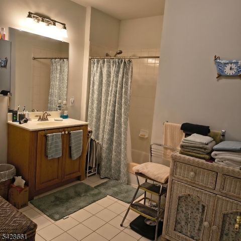 15 Zachary Way 9615, Mount Arlington Boro, NJ 07856