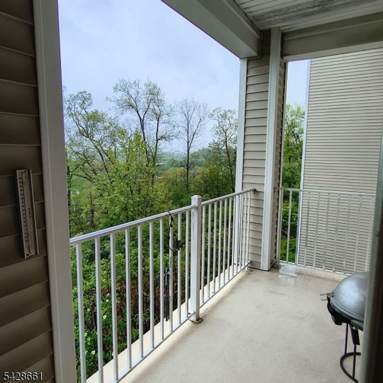 15 Zachary Way 9615, Mount Arlington Boro, NJ 07856 — photo 3