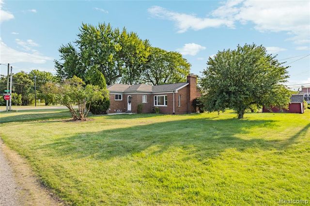 8527 Metropolitan Parkway, Sterling Heights, MI 48312