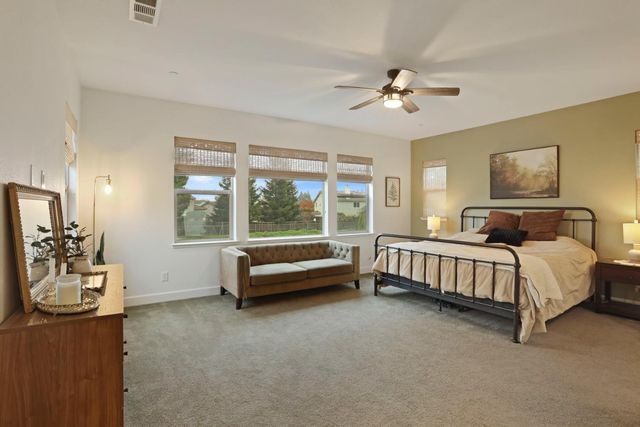 2665 Buttercup Dr, Lodi, CA 95242