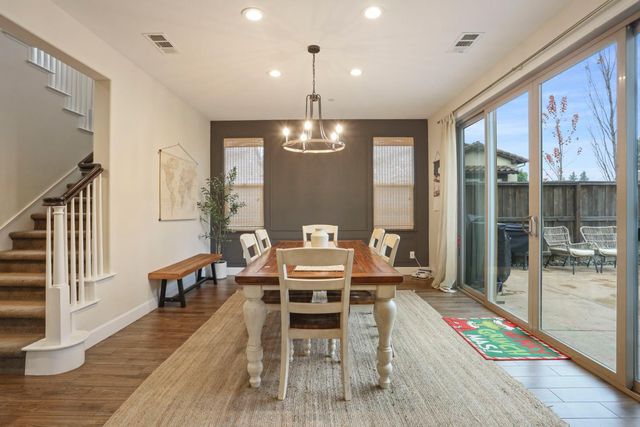 2665 Buttercup Dr, Lodi, CA 95242