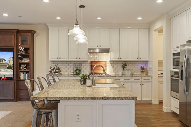 2665 Buttercup Dr, Lodi, CA 95242